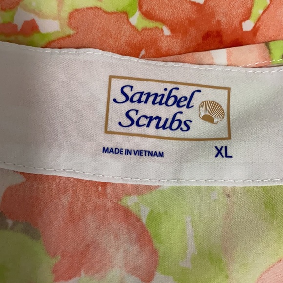 Tropical Scrubs light weight - Picture 2 of 3